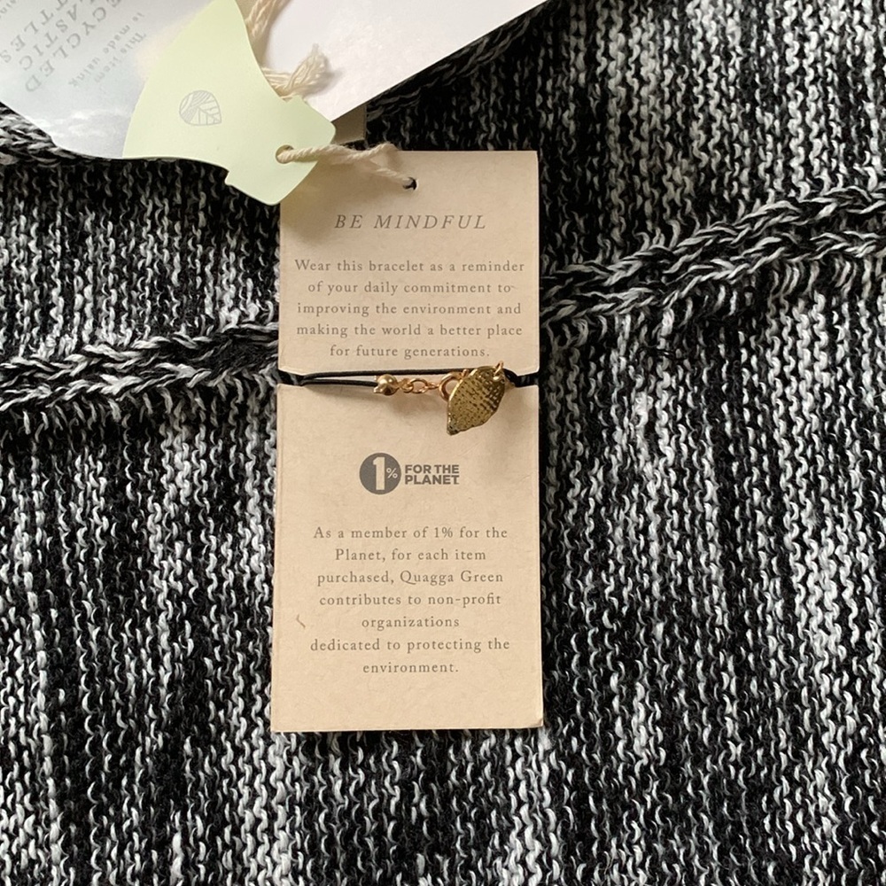 NWT Quagga Green Label poncho pullover - Picture 5 of 5
